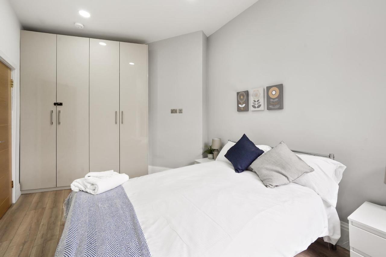 Apartmán 3Br Duplex Penthouse Harrow Centre Exteriér fotografie