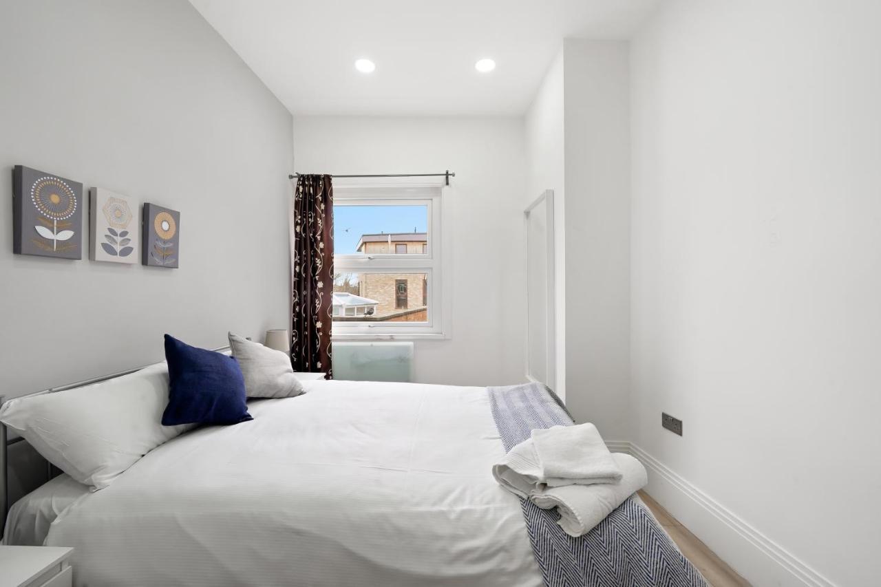 Apartmán 3Br Duplex Penthouse Harrow Centre Exteriér fotografie