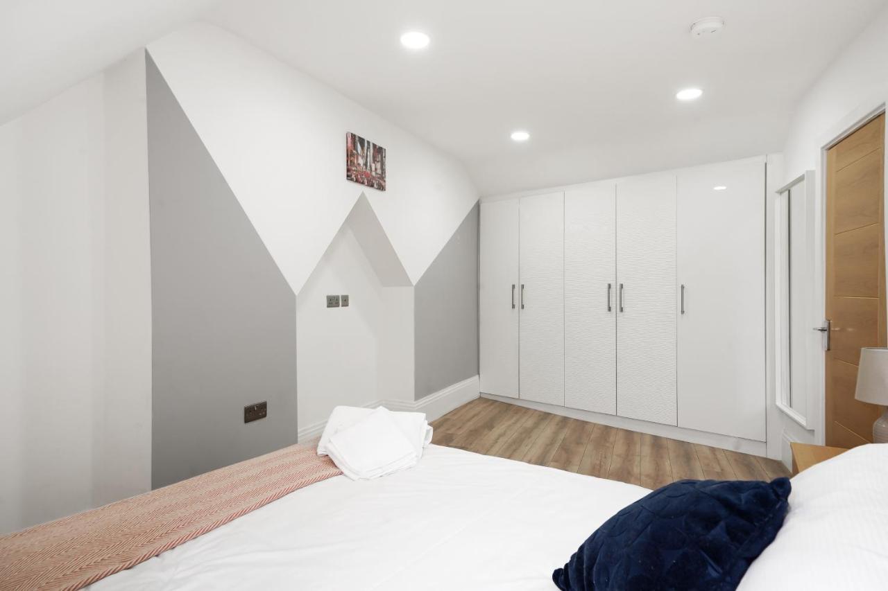 Apartmán 3Br Duplex Penthouse Harrow Centre Exteriér fotografie