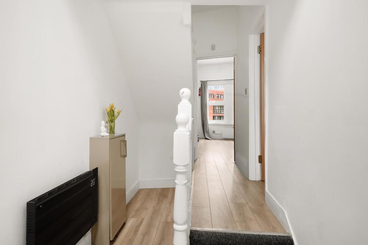 Apartmán 3Br Duplex Penthouse Harrow Centre Exteriér fotografie