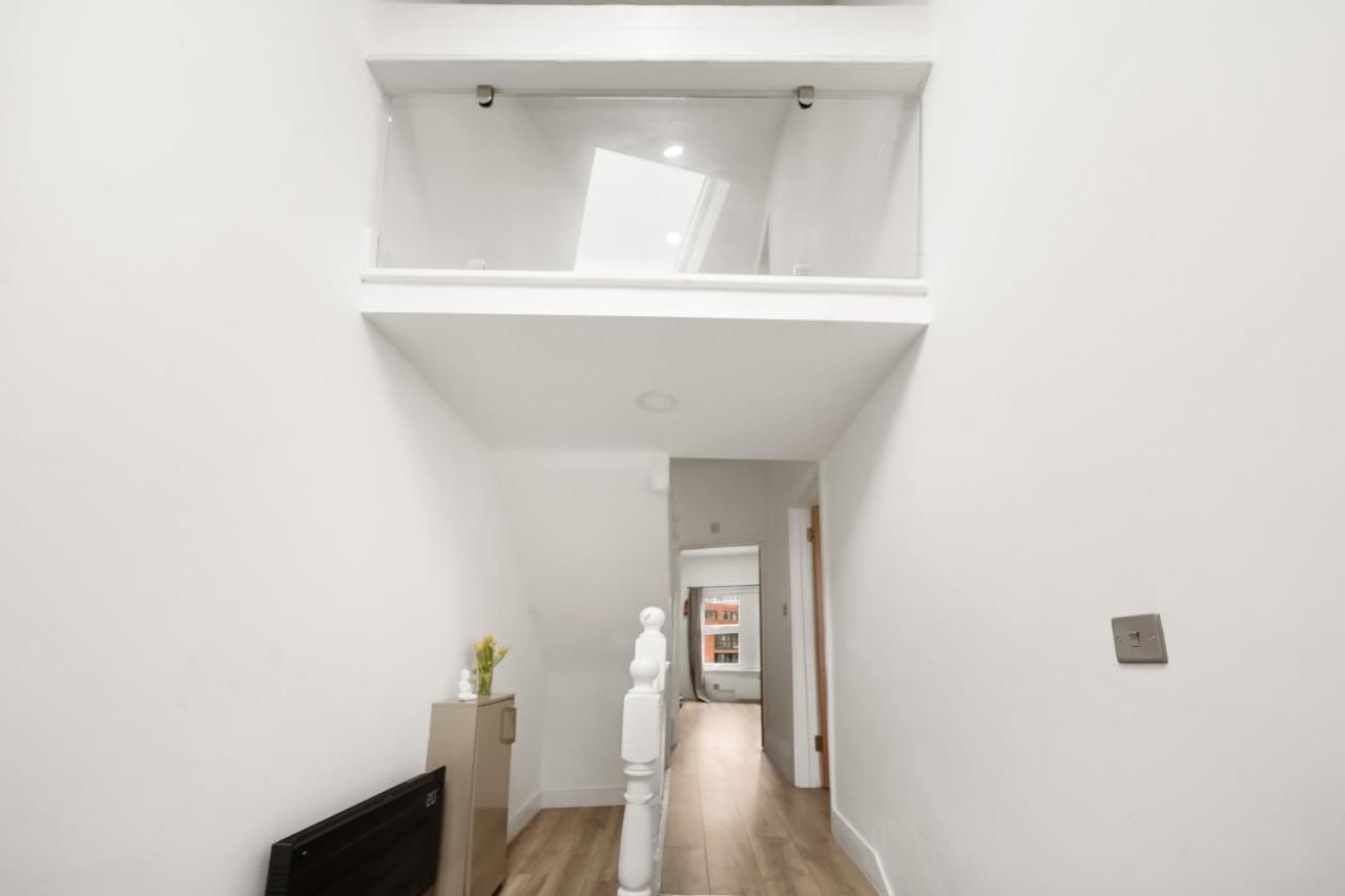Apartmán 3Br Duplex Penthouse Harrow Centre Exteriér fotografie